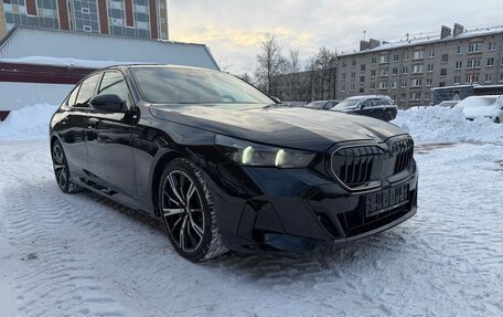 BMW 5 серия, 2025 год, 14 250 000 рублей, 2 фотография