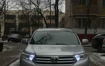 Toyota Highlander III, 2012 год, 2 300 000 рублей, 1 фотография