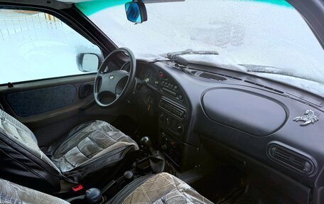 Chevrolet Niva I рестайлинг, 2005 год, 289 000 рублей, 4 фотография