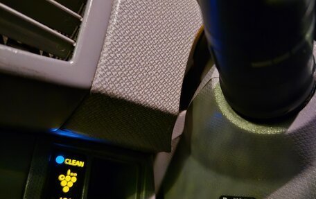 Nissan March III, 2004 год, 335 000 рублей, 10 фотография