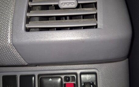 Nissan March III, 2004 год, 335 000 рублей, 9 фотография