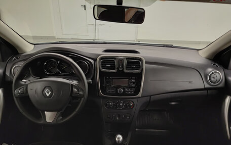 Renault Logan II, 2016 год, 680 000 рублей, 17 фотография