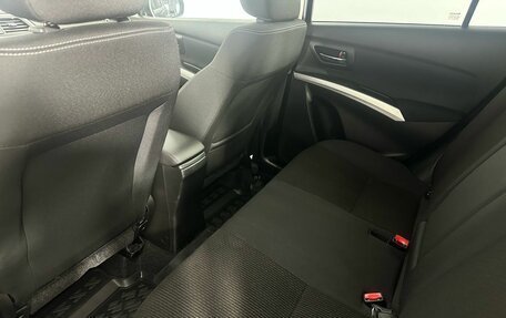 Suzuki SX4 II рестайлинг, 2017 год, 1 650 000 рублей, 10 фотография