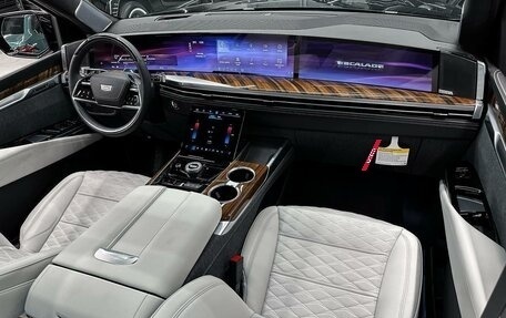 Cadillac Escalade V, 2025 год, 23 000 000 рублей, 16 фотография