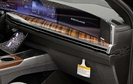 Cadillac Escalade V, 2025 год, 23 000 000 рублей, 27 фотография