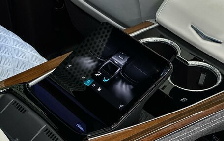 Cadillac Escalade V, 2025 год, 23 000 000 рублей, 32 фотография