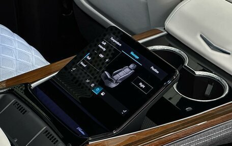 Cadillac Escalade V, 2025 год, 23 000 000 рублей, 34 фотография