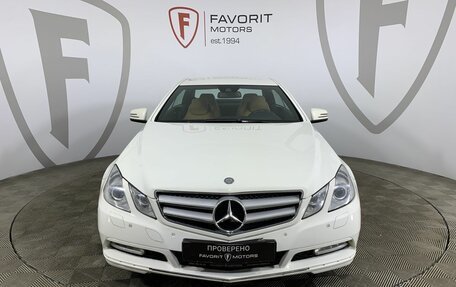 Mercedes-Benz E-Класс, 2012 год, 1 474 000 рублей, 2 фотография
