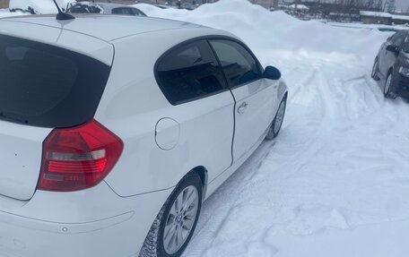 BMW 1 серия, 2007 год, 750 000 рублей, 6 фотография