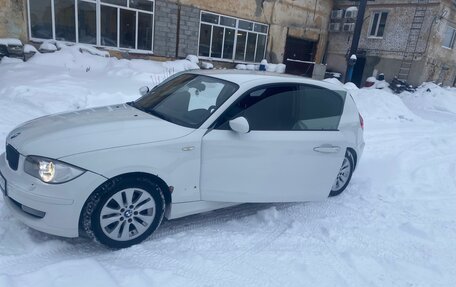 BMW 1 серия, 2007 год, 750 000 рублей, 3 фотография