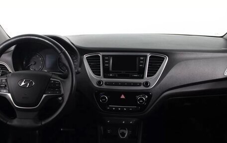 Hyundai Solaris II рестайлинг, 2019 год, 1 499 999 рублей, 5 фотография