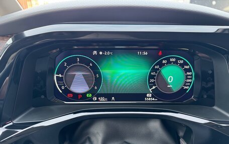 Volkswagen Multivan, 2023 год, 6 700 000 рублей, 18 фотография