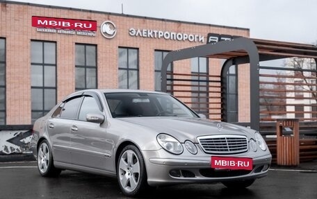 Mercedes-Benz E-Класс, 2004 год, 880 000 рублей, 2 фотография