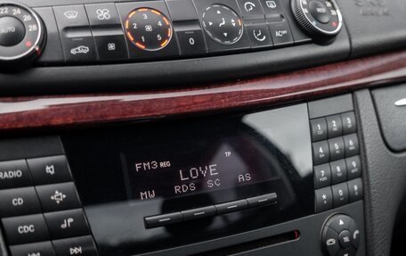 Mercedes-Benz E-Класс, 2004 год, 880 000 рублей, 10 фотография