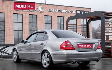 Mercedes-Benz E-Класс, 2004 год, 880 000 рублей, 18 фотография