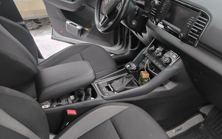 Skoda Karoq I, 2020 год, 2 500 000 рублей, 6 фотография