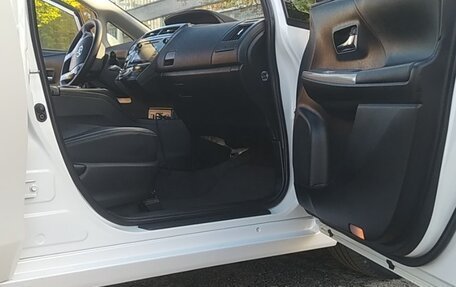 Toyota Prius v (+) I (ZVW40/41) рестайлинг, 2019 год, 2 750 000 рублей, 23 фотография