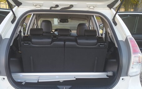 Toyota Prius v (+) I (ZVW40/41) рестайлинг, 2019 год, 2 750 000 рублей, 34 фотография