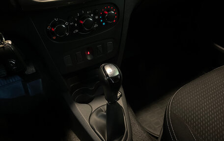 Renault Logan II, 2021 год, 1 149 000 рублей, 15 фотография