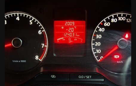 Volkswagen Polo VI (EU Market), 2011 год, 630 000 рублей, 4 фотография