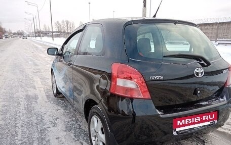 Toyota Yaris III рестайлинг, 2008 год, 639 000 рублей, 8 фотография