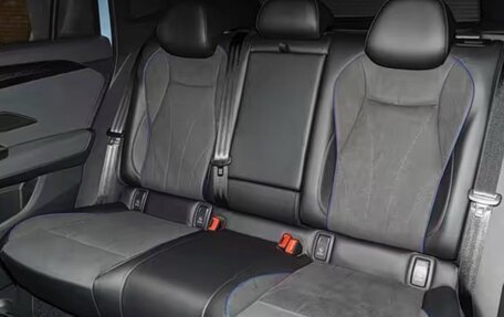 Volkswagen Tiguan, 2025 год, 4 740 000 рублей, 6 фотография