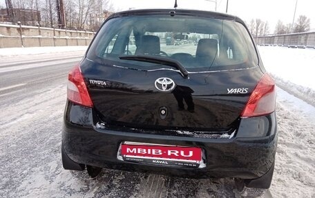 Toyota Yaris III рестайлинг, 2008 год, 639 000 рублей, 9 фотография