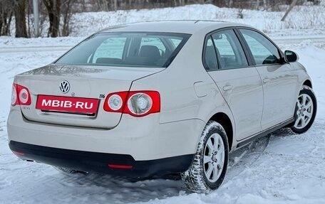 Volkswagen Jetta VI, 2009 год, 635 000 рублей, 3 фотография