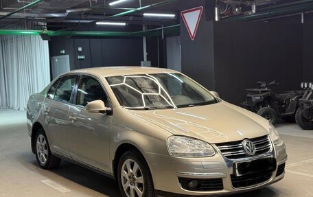Volkswagen Jetta VI, 2009 год, 635 000 рублей, 5 фотография