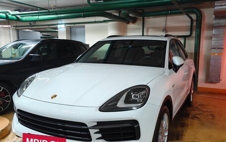 Porsche Cayenne III, 2020 год, 7 800 000 рублей, 2 фотография