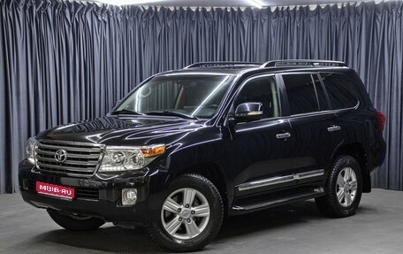 Toyota Land Cruiser 200, 2013 год, 4 998 000 рублей, 1 фотография