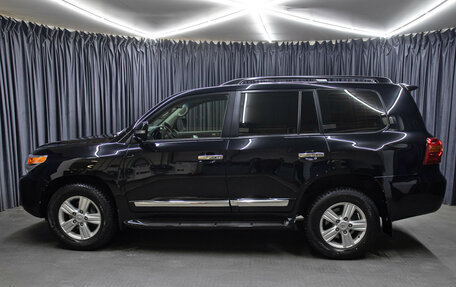 Toyota Land Cruiser 200, 2013 год, 4 998 000 рублей, 8 фотография