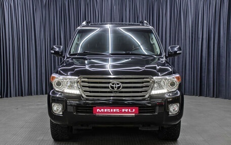 Toyota Land Cruiser 200, 2013 год, 4 998 000 рублей, 2 фотография