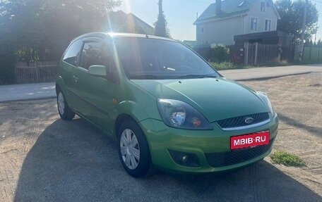 Ford Fiesta, 2007 год, 499 000 рублей, 1 фотография
