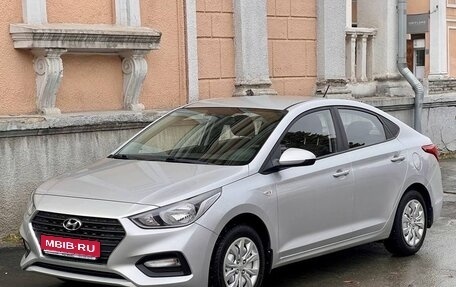Hyundai Solaris II рестайлинг, 2017 год, 1 250 000 рублей, 1 фотография