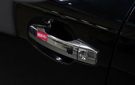 Toyota Land Cruiser 200, 2013 год, 4 998 000 рублей, 26 фотография