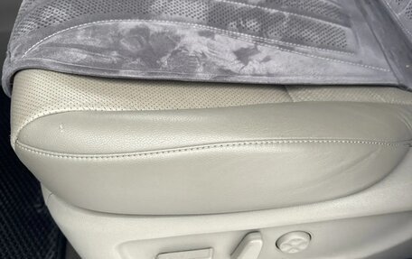 KIA Carnival III, 2016 год, 1 600 000 рублей, 12 фотография