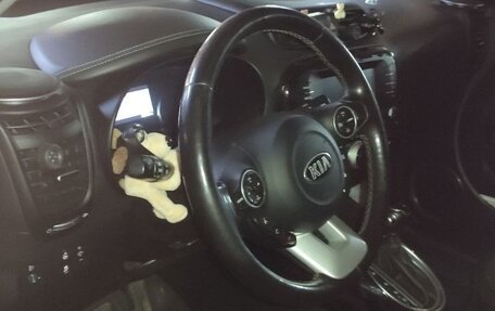 KIA Soul II рестайлинг, 2017 год, 1 500 000 рублей, 18 фотография