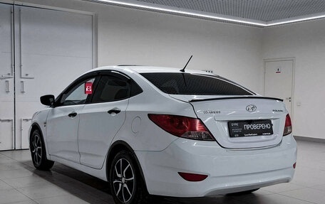 Hyundai Solaris II рестайлинг, 2011 год, 545 000 рублей, 8 фотография
