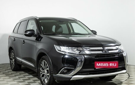 Mitsubishi Outlander III рестайлинг 3, 2016 год, 1 899 700 рублей, 3 фотография