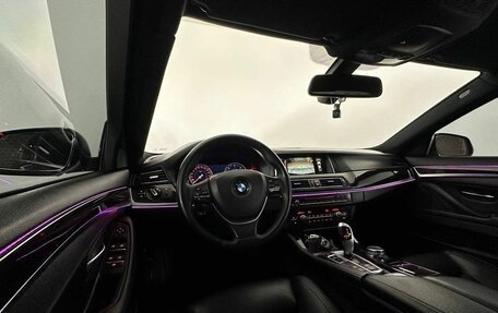 BMW 5 серия, 2015 год, 2 650 000 рублей, 15 фотография