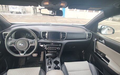 KIA Sportage IV рестайлинг, 2018 год, 2 100 000 рублей, 13 фотография