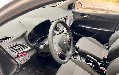 Hyundai Solaris II рестайлинг, 2017 год, 1 250 000 рублей, 18 фотография