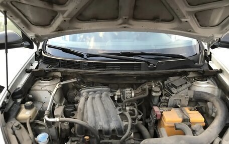 Nissan Qashqai, 2010 год, 1 000 000 рублей, 10 фотография