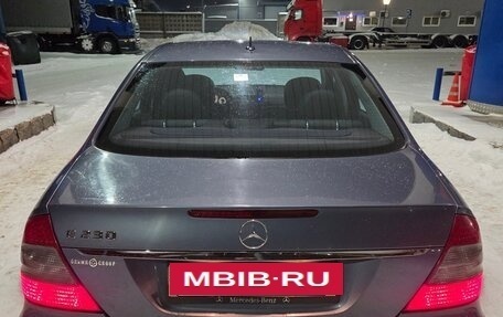 Mercedes-Benz E-Класс, 2007 год, 1 300 000 рублей, 4 фотография