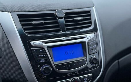 Hyundai Solaris II рестайлинг, 2014 год, 735 000 рублей, 20 фотография