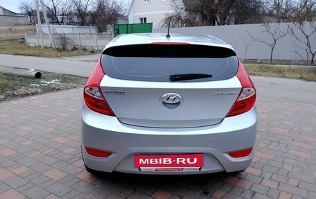 Hyundai Solaris II рестайлинг, 2014 год, 735 000 рублей, 26 фотография