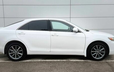 Toyota Camry, 2011 год, 1 360 000 рублей, 7 фотография