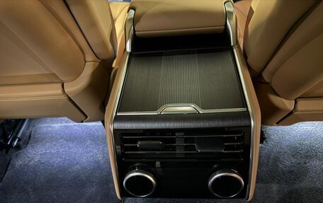 Land Rover Range Rover IV рестайлинг, 2025 год, 28 970 000 рублей, 34 фотография