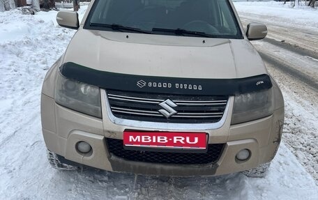 Suzuki Grand Vitara, 2011 год, 910 000 рублей, 1 фотография